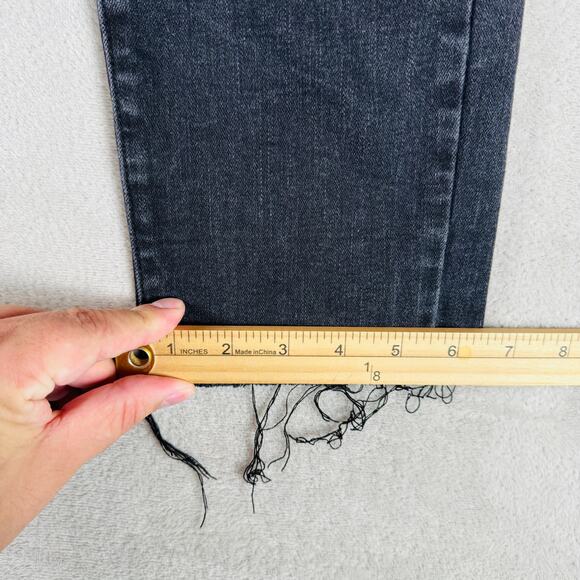 Judy Blue Jeans Women 7/28 Faded Black Denim Mid Rise Destroyed Slim Fit Raw Hem - Picture 11 of 13